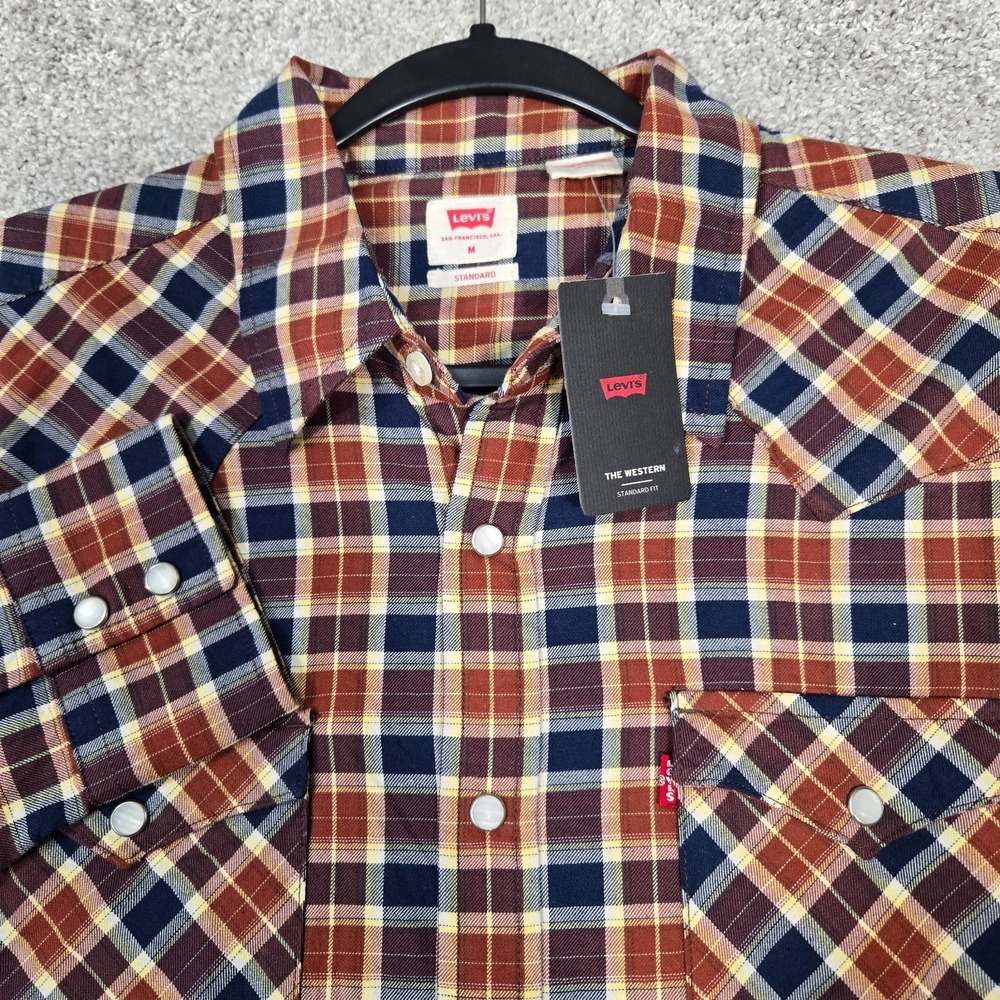 Levis Pearl Snap The Western Shirt Men Medium Standard Fit Long Sleeve NEW